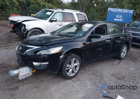 2015 Nissan Altima 2.5 Sv z USA, uszkodzony, nr VIN 1N4AL3AP8FC418585